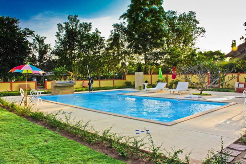 Nan Noble House Garden Resort Экстерьер фото